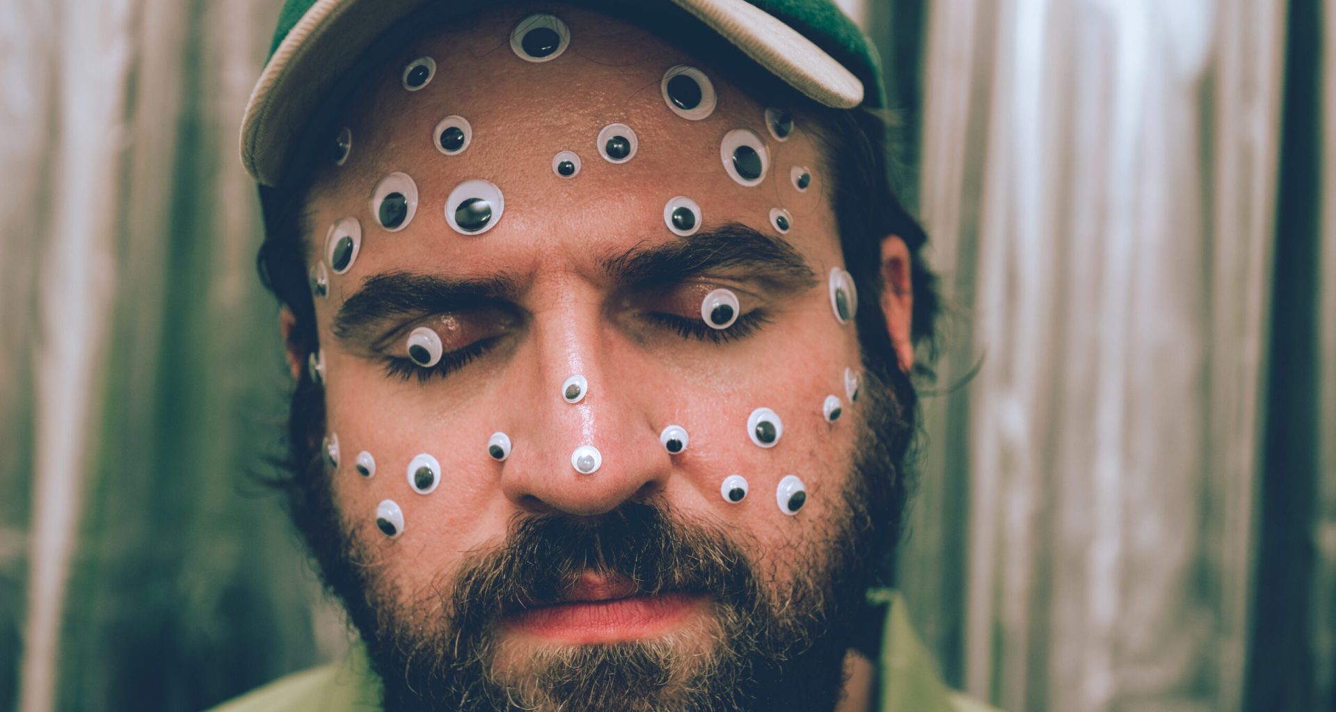 Piercing Pals: How to Pick the Right Studio and Jewelry